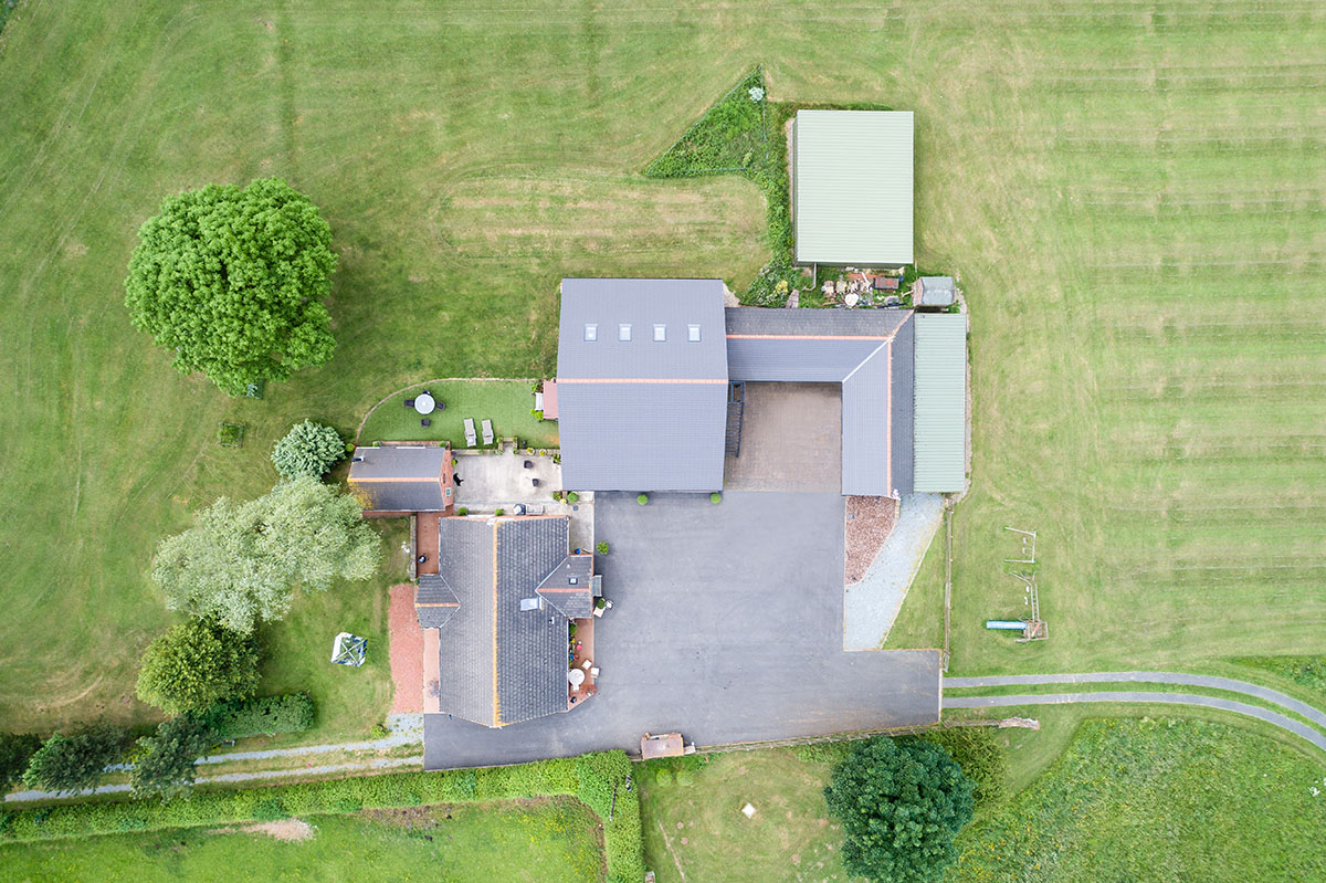  Overhead drone shot of Pear Tree Farm property layout – photographed by Lucas Media 
